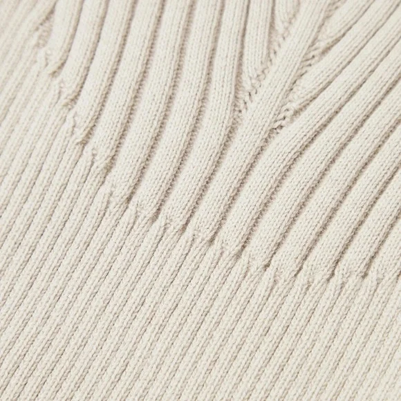 Manière de Voir Set - Beige Ribbed Contour Crop Top & Ombré Flared Leggings - Picture 11 of 15